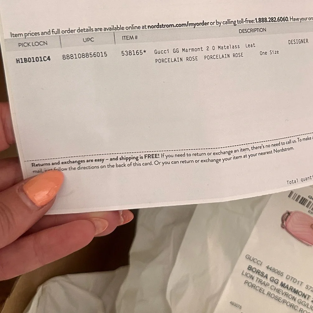 Gucci Blush Quilted Crossbody Bag with Gold Chain - Picture 9 of 15